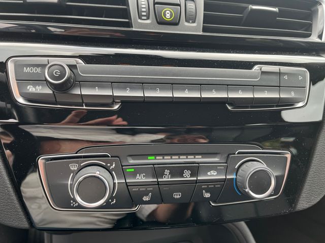 BMW X1 sDrive 20 i
