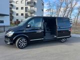 Volkswagen T6 Multivan DCC Highline - VW T6 Multivan mit Schiebedach