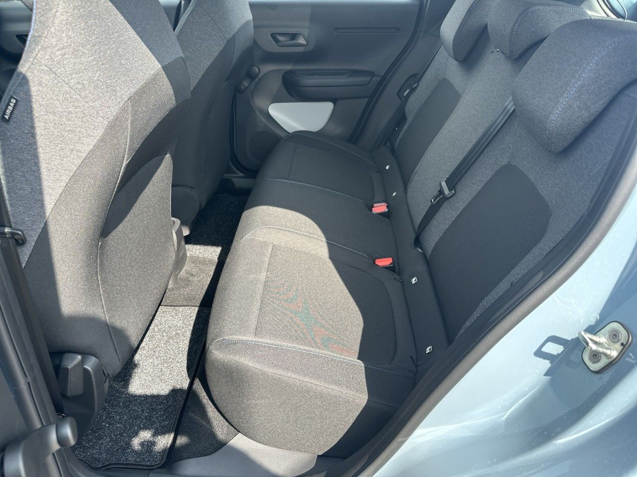 Fahrzeugabbildung Citroën ë-C3 113 YOU