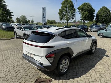 Hyundai KONA - 6
