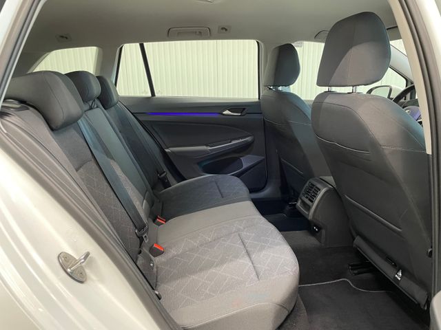 Golf VIII Variant Life 1.0 eTSI DSG NAVI ACC