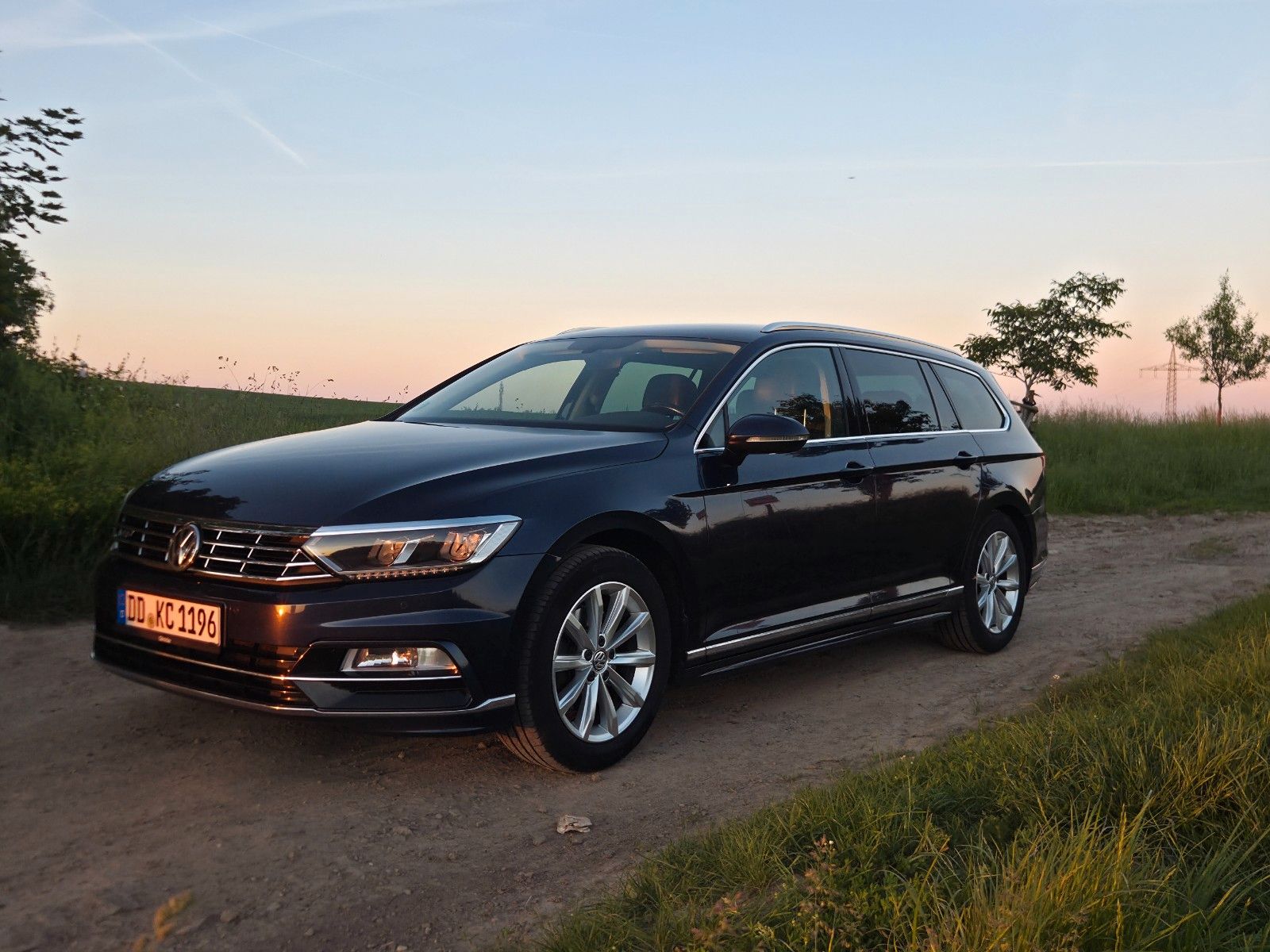 VW Passat Variant 2.0 TDI R-Line Highline Variant 