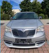 Lancia Voyager 2.8 MultiJet 16v Platinum Automatik ... - Lancia Voyager von privat