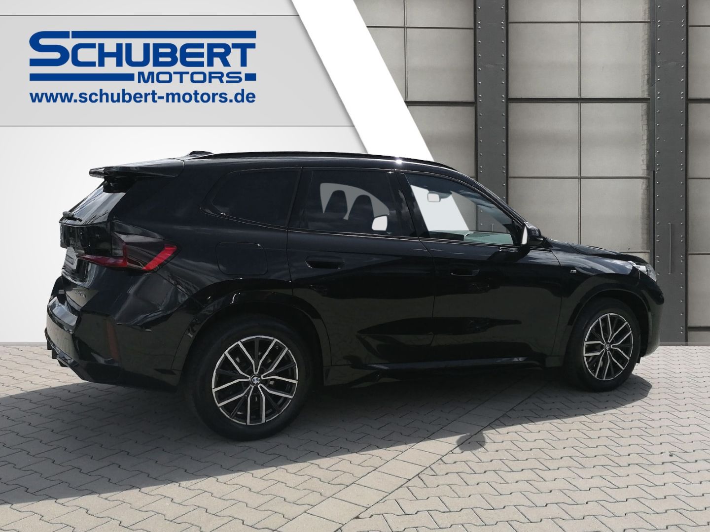BMW X1 xDrive 23i M Sport LED ACC AHK Curved Display foto 4