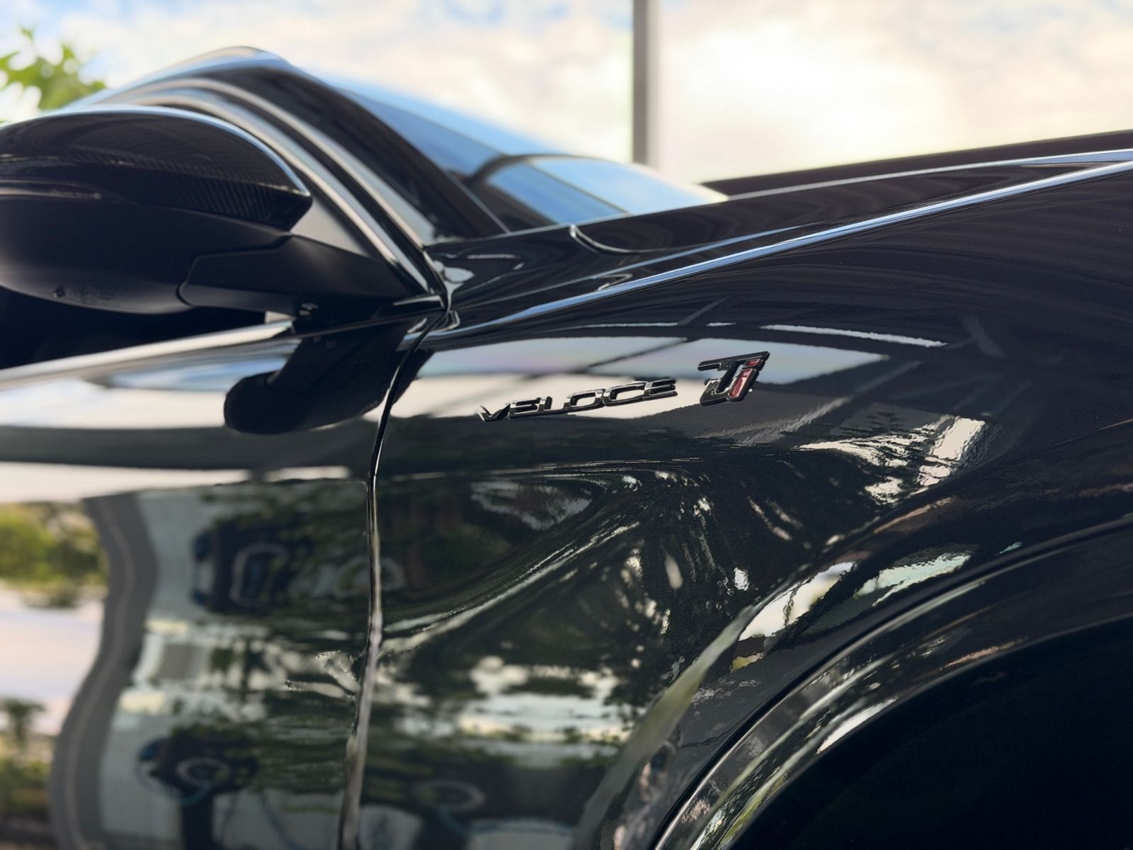 Fahrzeugabbildung Alfa Romeo Stelvio Veloce Ti Q4 H/K BI-XEN NAV RFK 21"