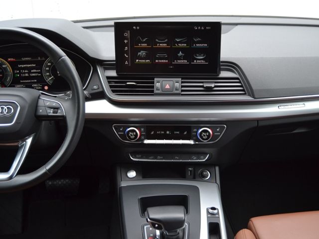 Q5 50 TFSI e qu. Advanced OPTIK-SCHWARZ/AHK/19-Z