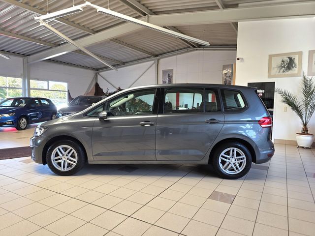 VW Touran — Foto 4