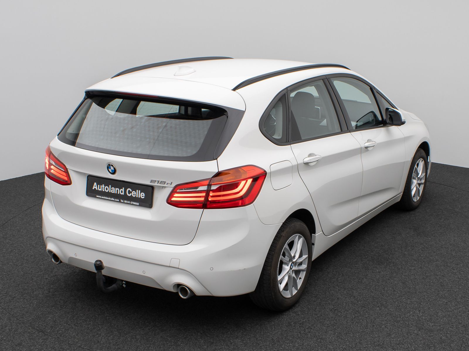 Fahrzeugabbildung BMW 218d Kamera Navi HiFi AHK LED Geschwindigkeitsre