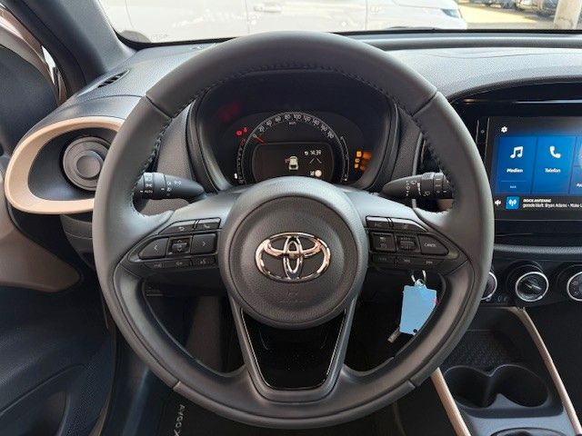 Fahrzeugabbildung Toyota Aygo X Business Edition 72PS Kamera/SHZ!