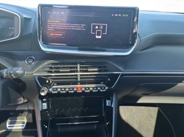 Peugeot 2008 GT 1.2 PureTech 130 360+AHK+Kam.+KeyLess+SD