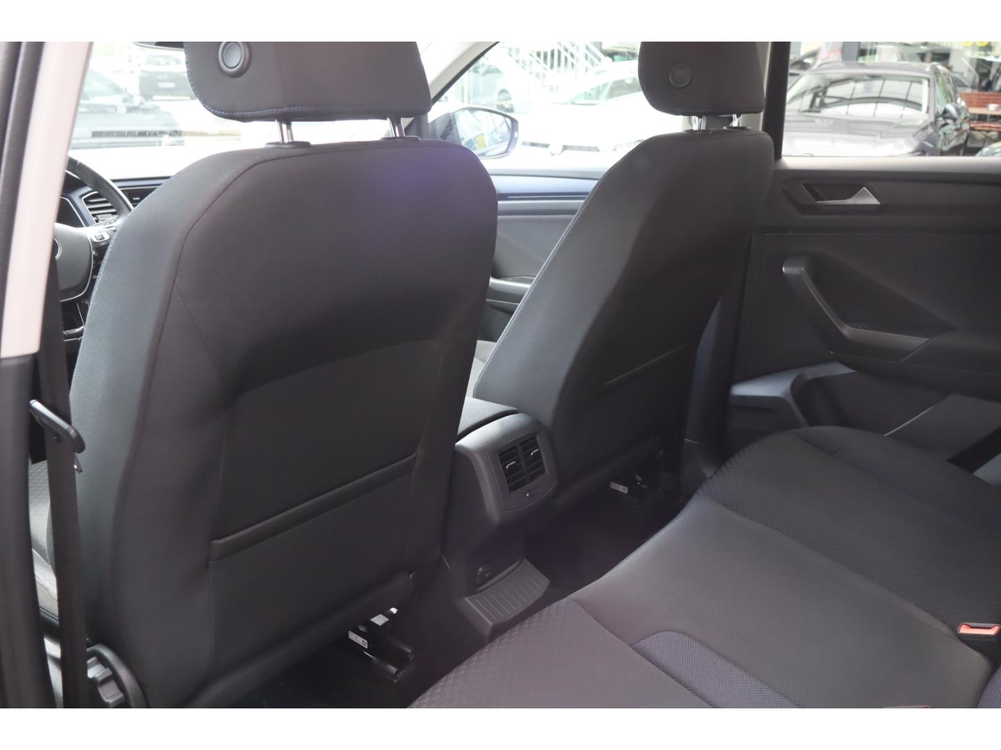 Volkswagen T-Roc 1.0 TSI United Sitzhzg. Klimaautomatik Ap, миниатюра 16