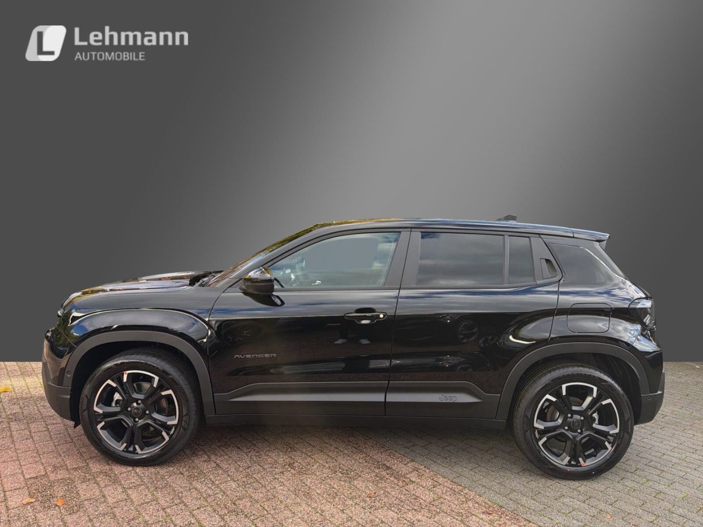 Fahrzeugabbildung Jeep Avenger Summit Elektro Leder Panoramadach MY2027