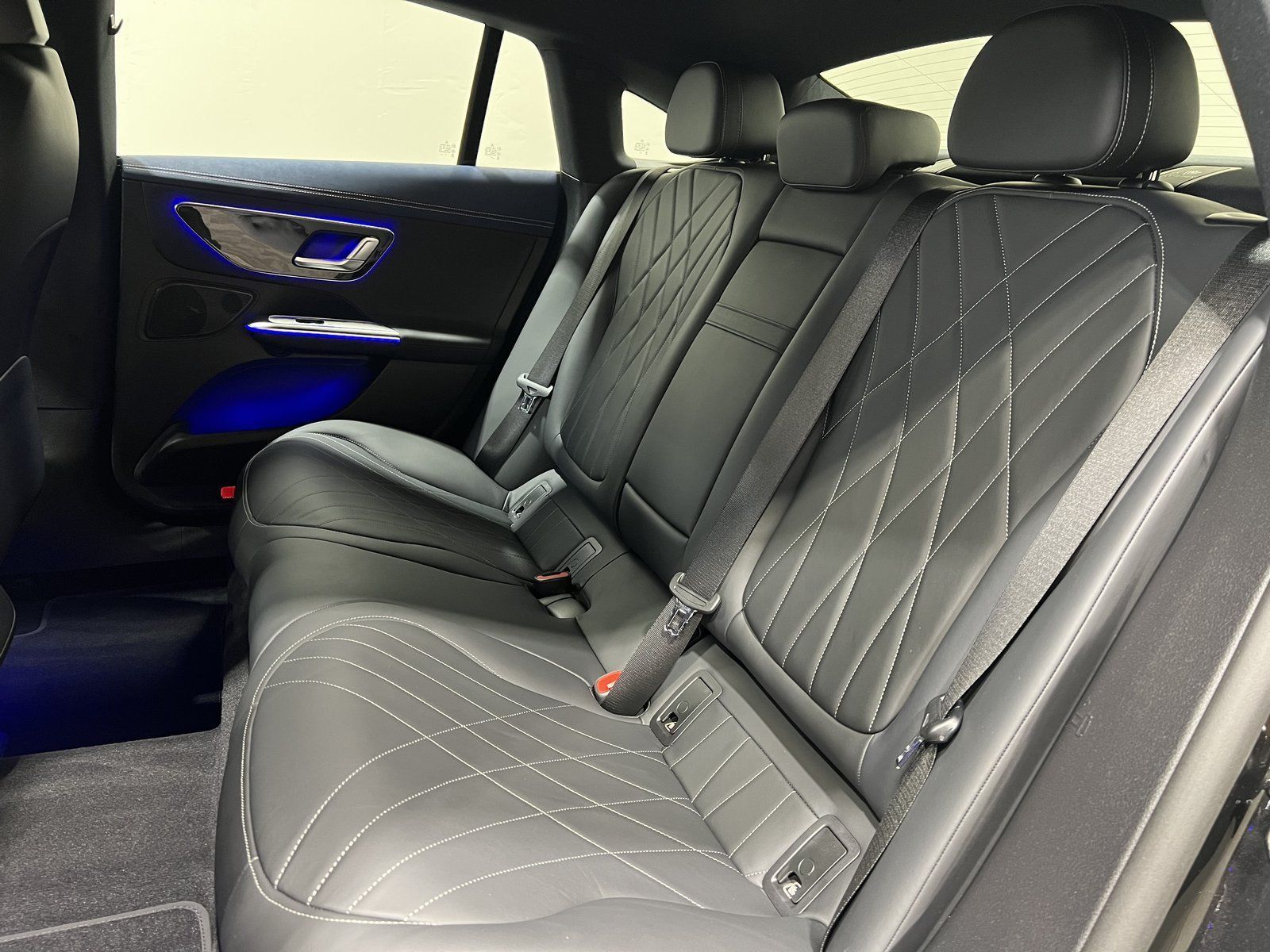 Mercedes-Benz EQE 500 4M AMG E A Premium Sitzklima Digitla 19 foto 23
