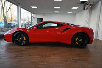 2015 Ferrari 488 GTB 照片 6