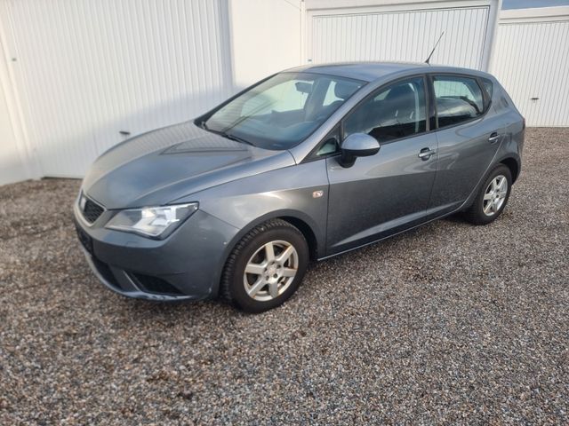 Seat Ibiza 5Türer Navi SHZ Anhängerkupplung nur 97tkm