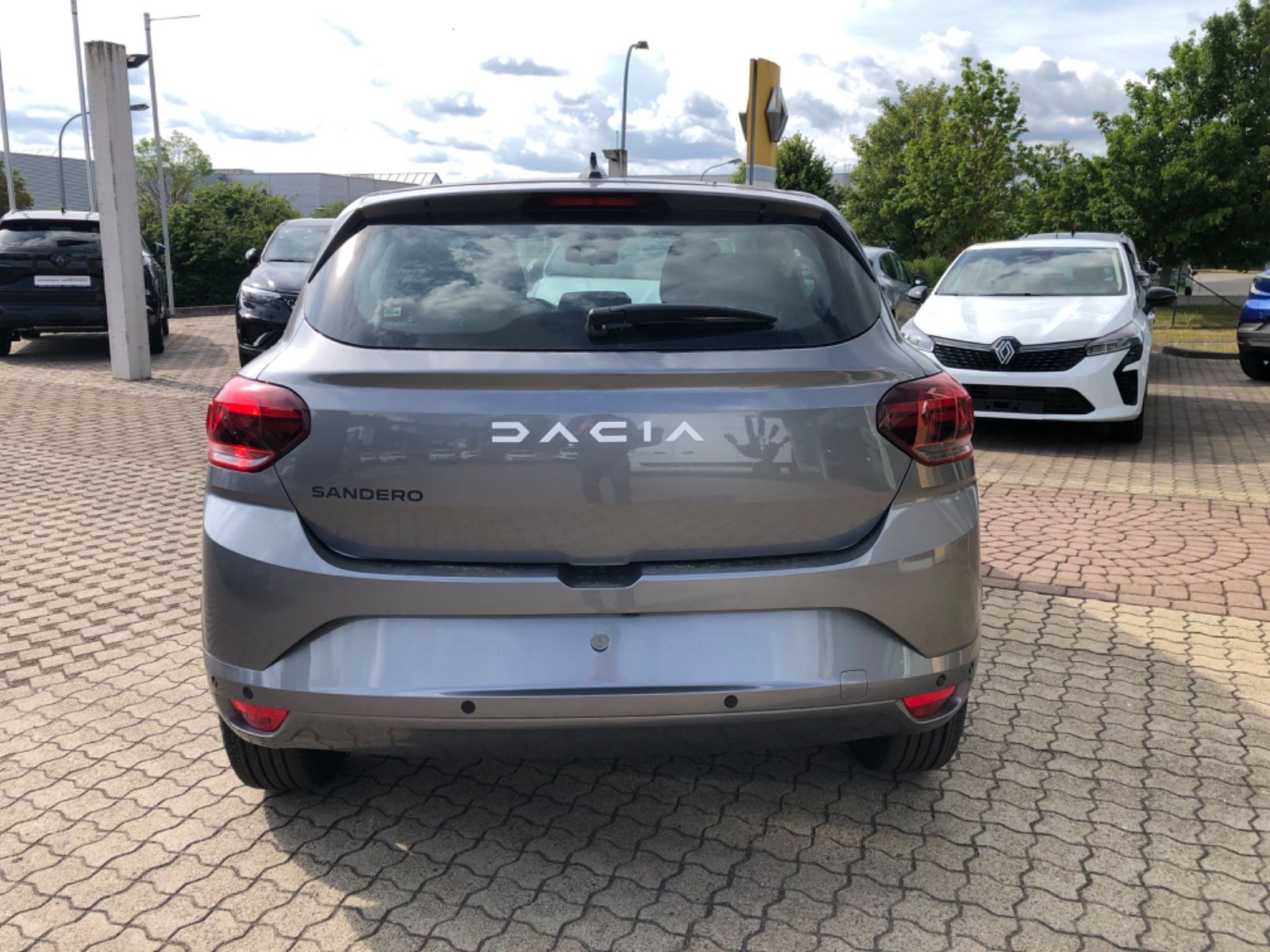 Dacia Sandero - Bild 13