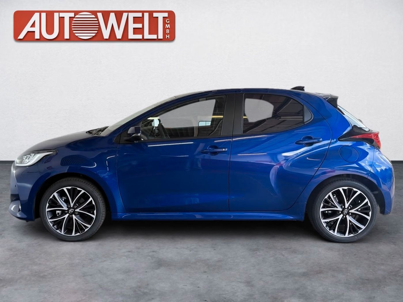 Fahrzeugabbildung Toyota Yaris Teamplayer 1.5-l-Hybrid KAMERA LED ACC
