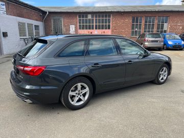 Audi A4 - 5