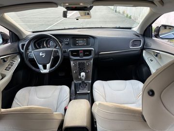 Volvo V40 - 12