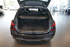 BMW M340i Touring xDrive | Laser | Pano | HuD | 19 BMW M340i Touring xDrive | Laser | Pano | HuD | 19