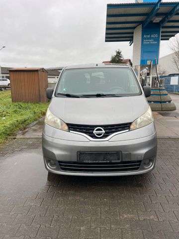 Nissan e-NV200