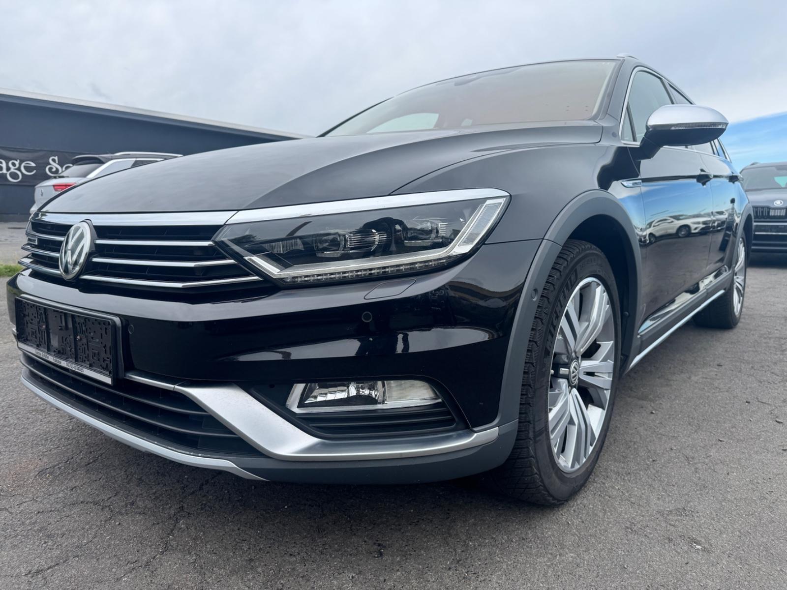 Volkswagen Passat Alltrack4Motion Pano Head Up Standheizung