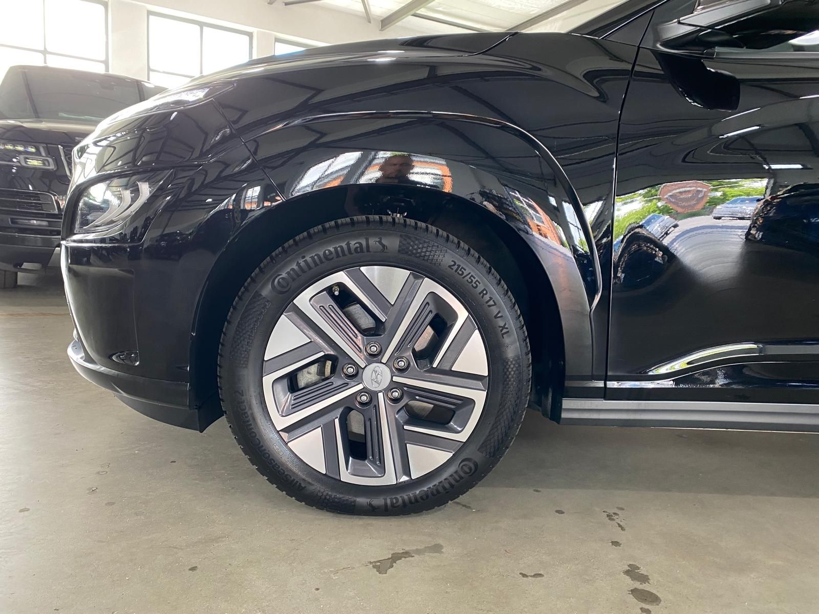 Fahrzeugabbildung Hyundai Kona Trend Elektro 150kW/DIS/RFK/LED/SH/