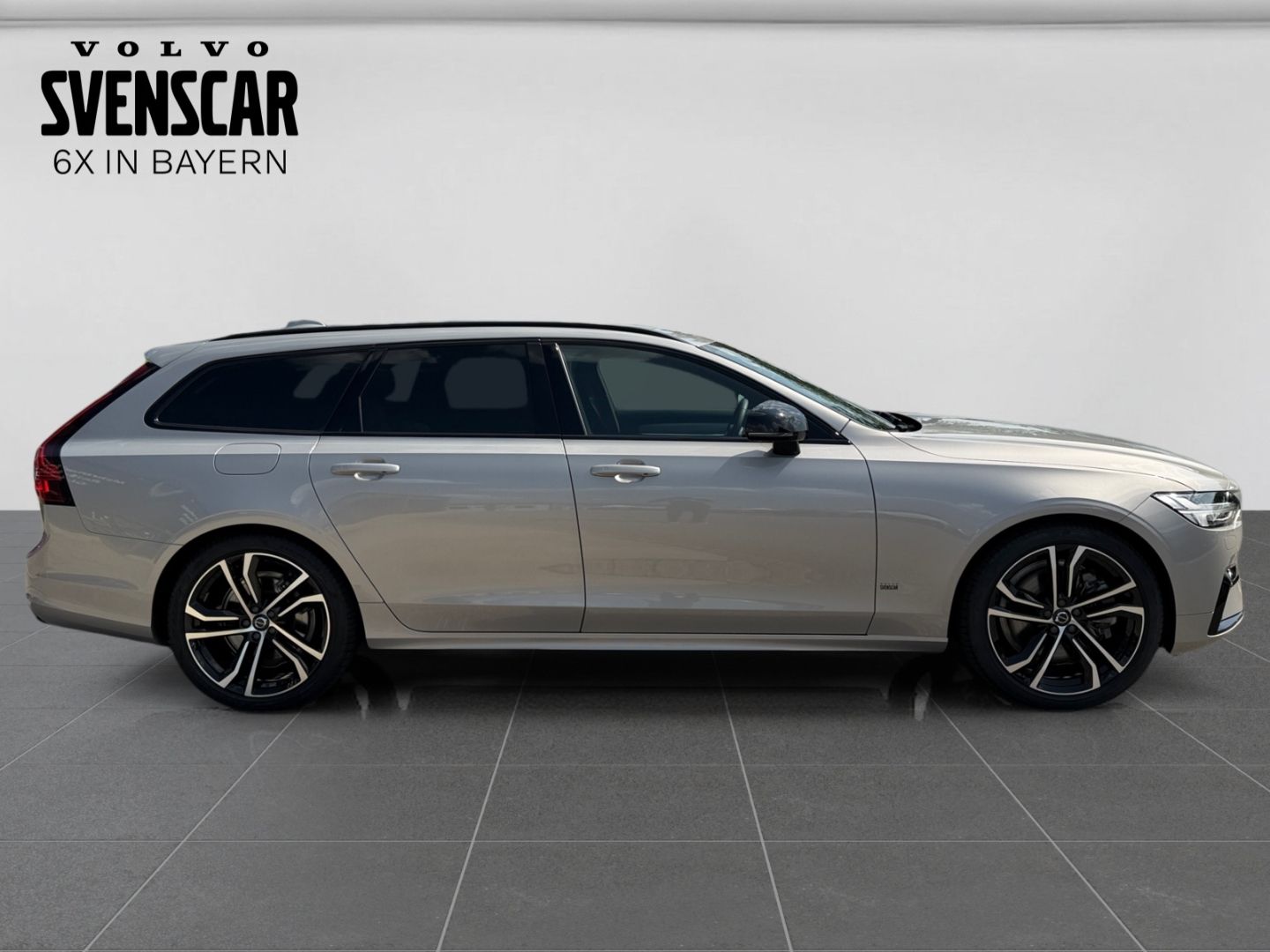 Volvo V90 Ultra Dark Recharge AWD StandHZG HUD Luftfah foto 6
