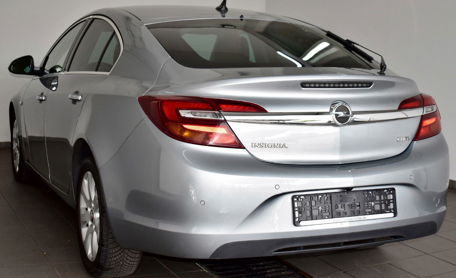 Fahrzeugabbildung Opel Insignia Lim. Innovation T.Leder,Navi,Xenon,ACC