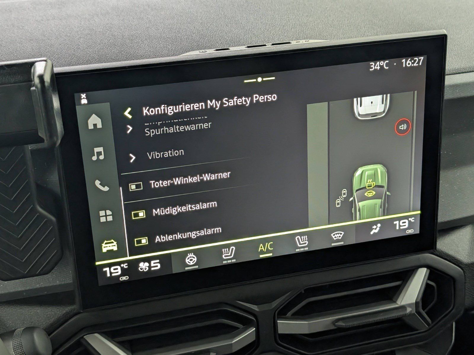 DACIA Bigster  Journey Hybrid 155 19-Zoll City – Bild 25