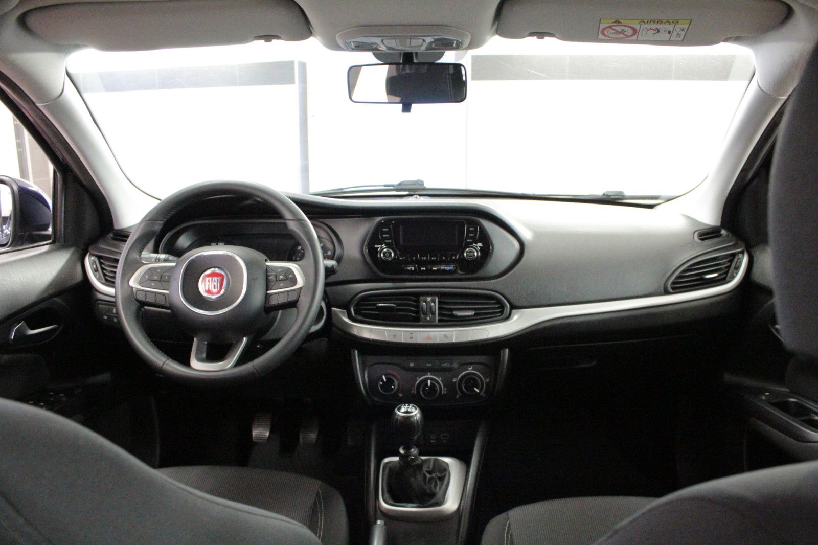 Fahrzeugabbildung Fiat Tipo 1,4 16V Kombi POP *Winterräder*Bluetooth*