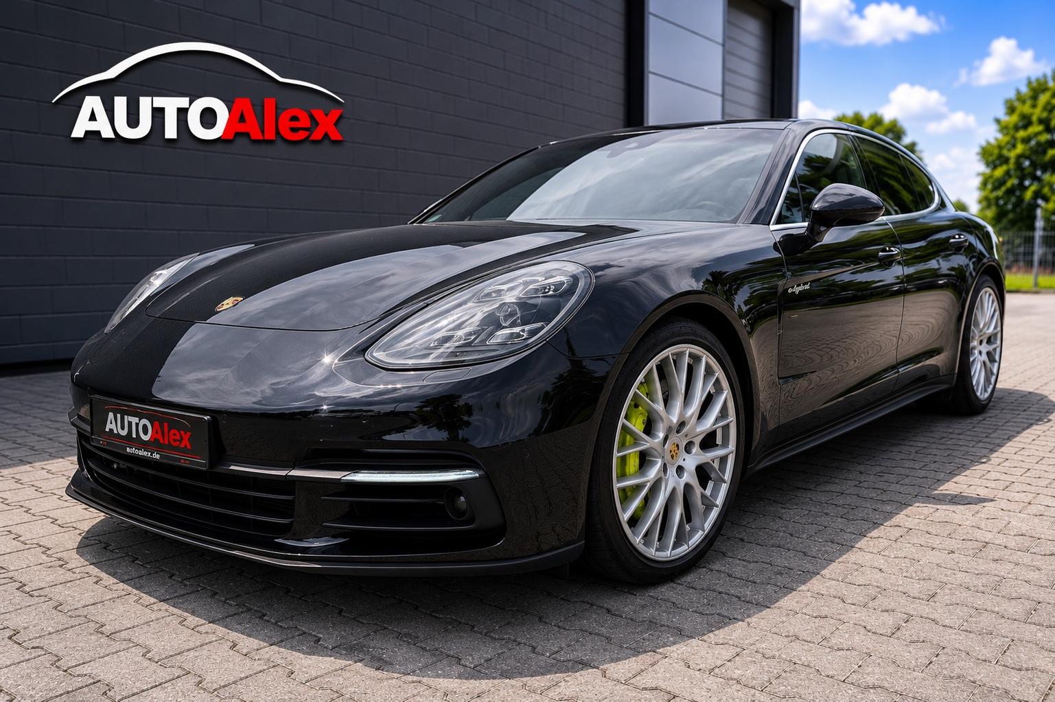 Porsche Panamera Sport Turismo 4 E-Hybrid