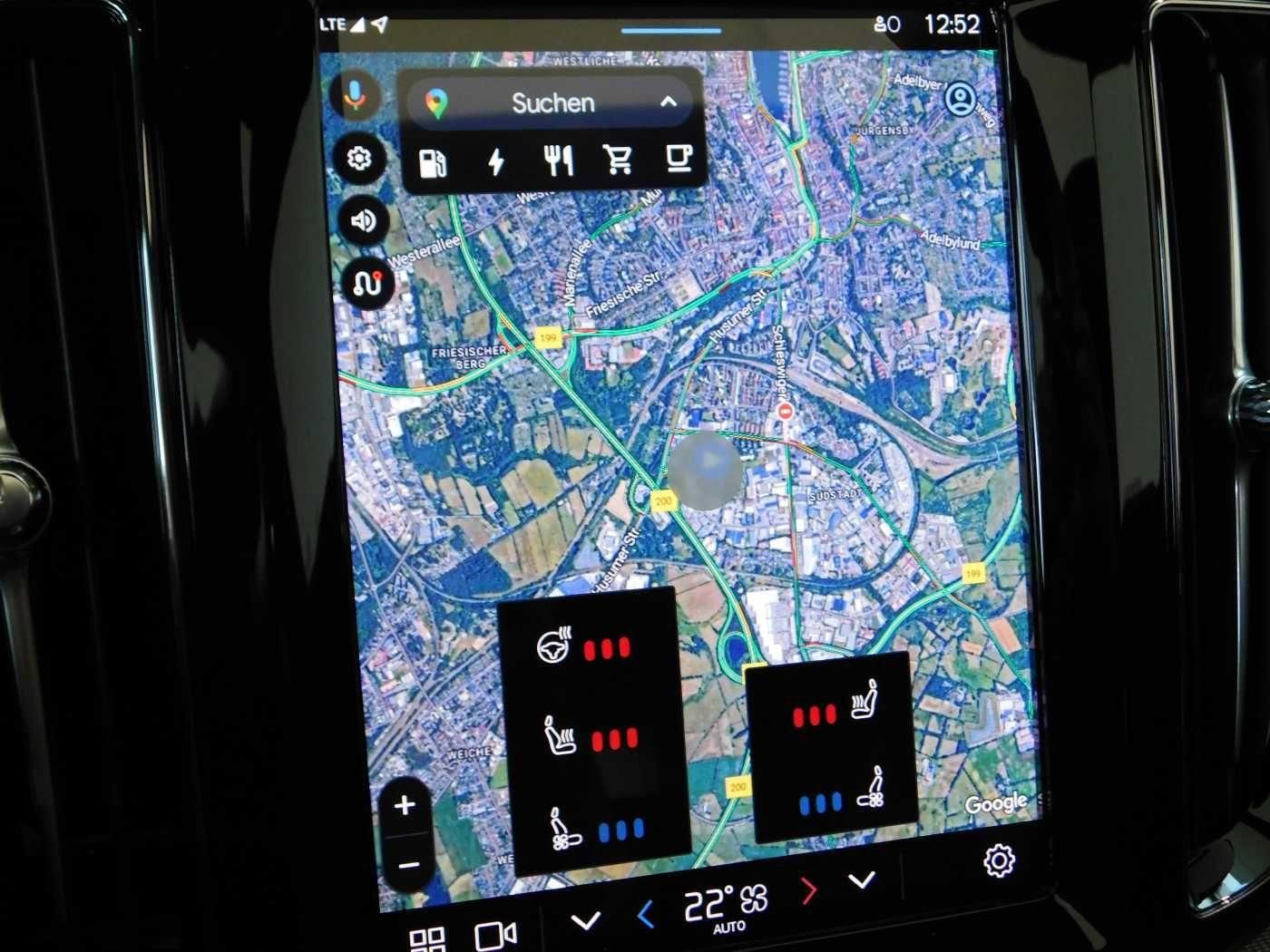 Fahrzeugabbildung Volvo XC60 Plug-In-Hybrid T8 AWD Plug-in Hybrid Plus B