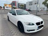 BMW 320i E93 Cabrio - BMW 320: E93