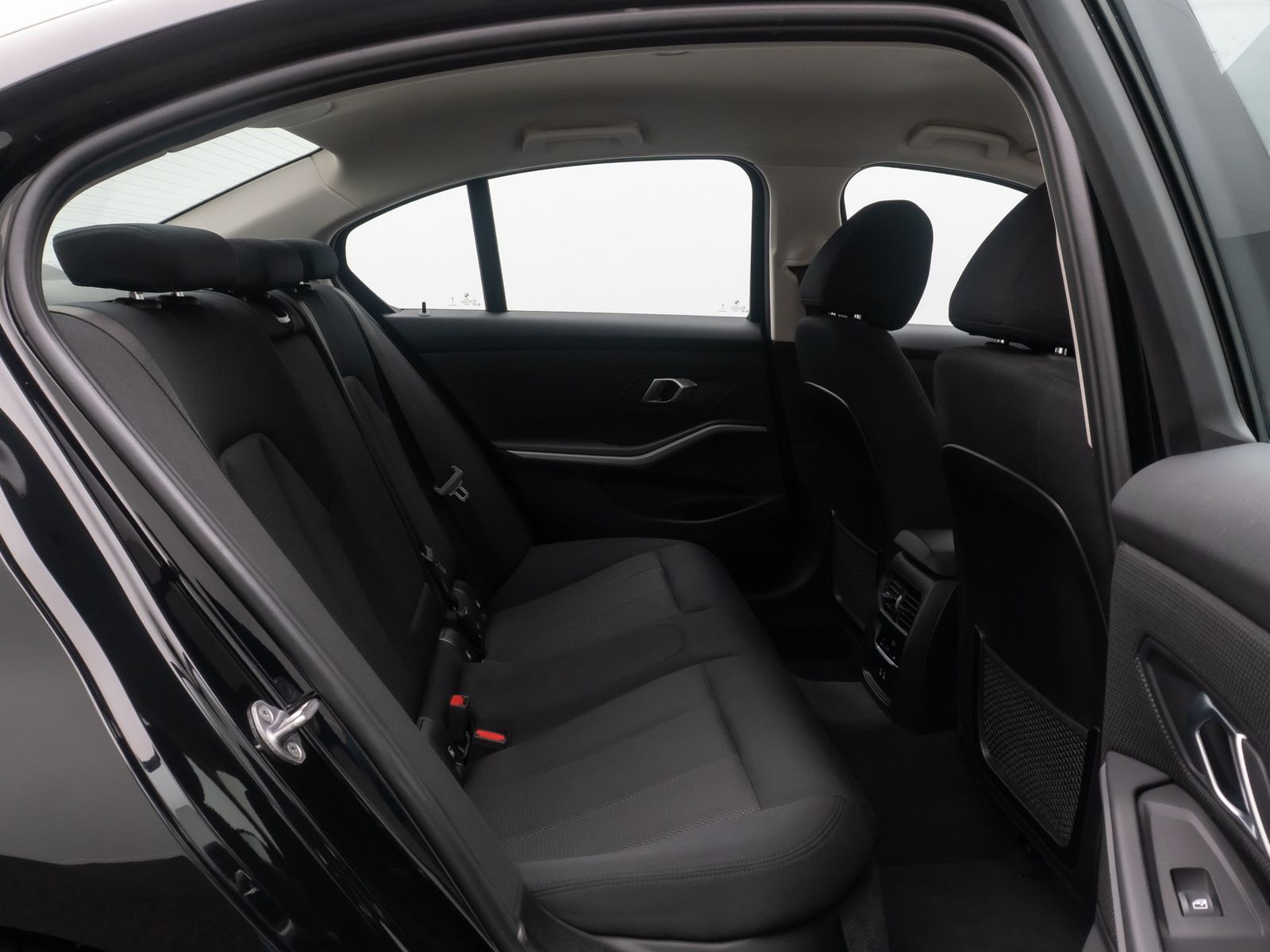 Fahrzeugabbildung BMW 320i Geschwindig DAB PDC Widscreen CockpitPlus