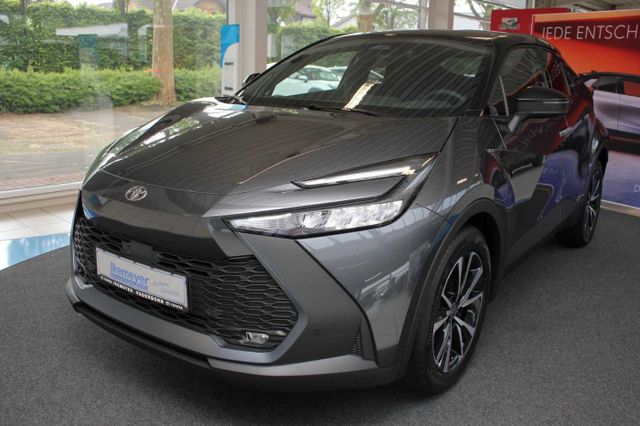 Toyota C-HR 1.8 Hybrid Team Deutschland Zweifarblackier