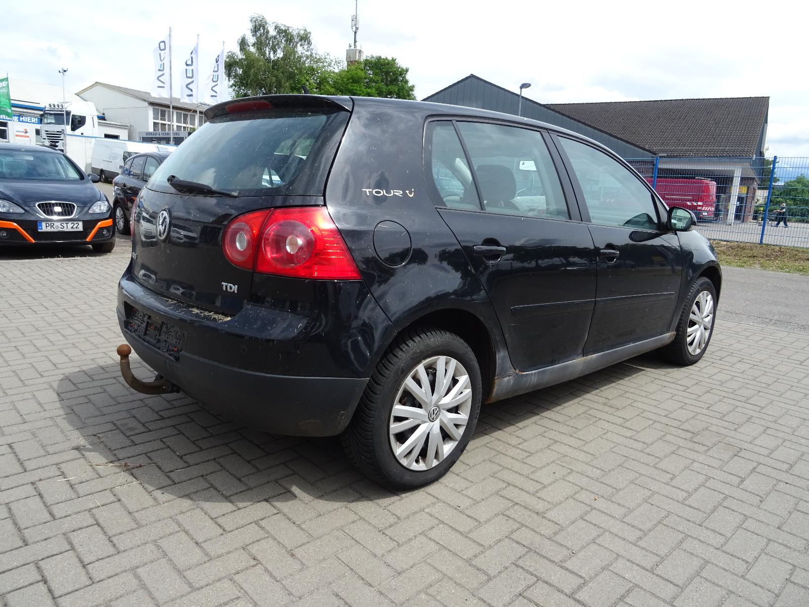 Volkswagen Golf V Lim. Tour-SitzHz-PDC hinten-Navi