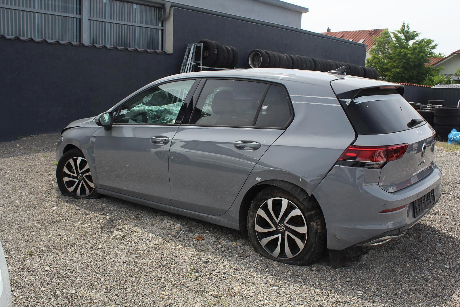 Volkswagen Golf VIII Lim. Active