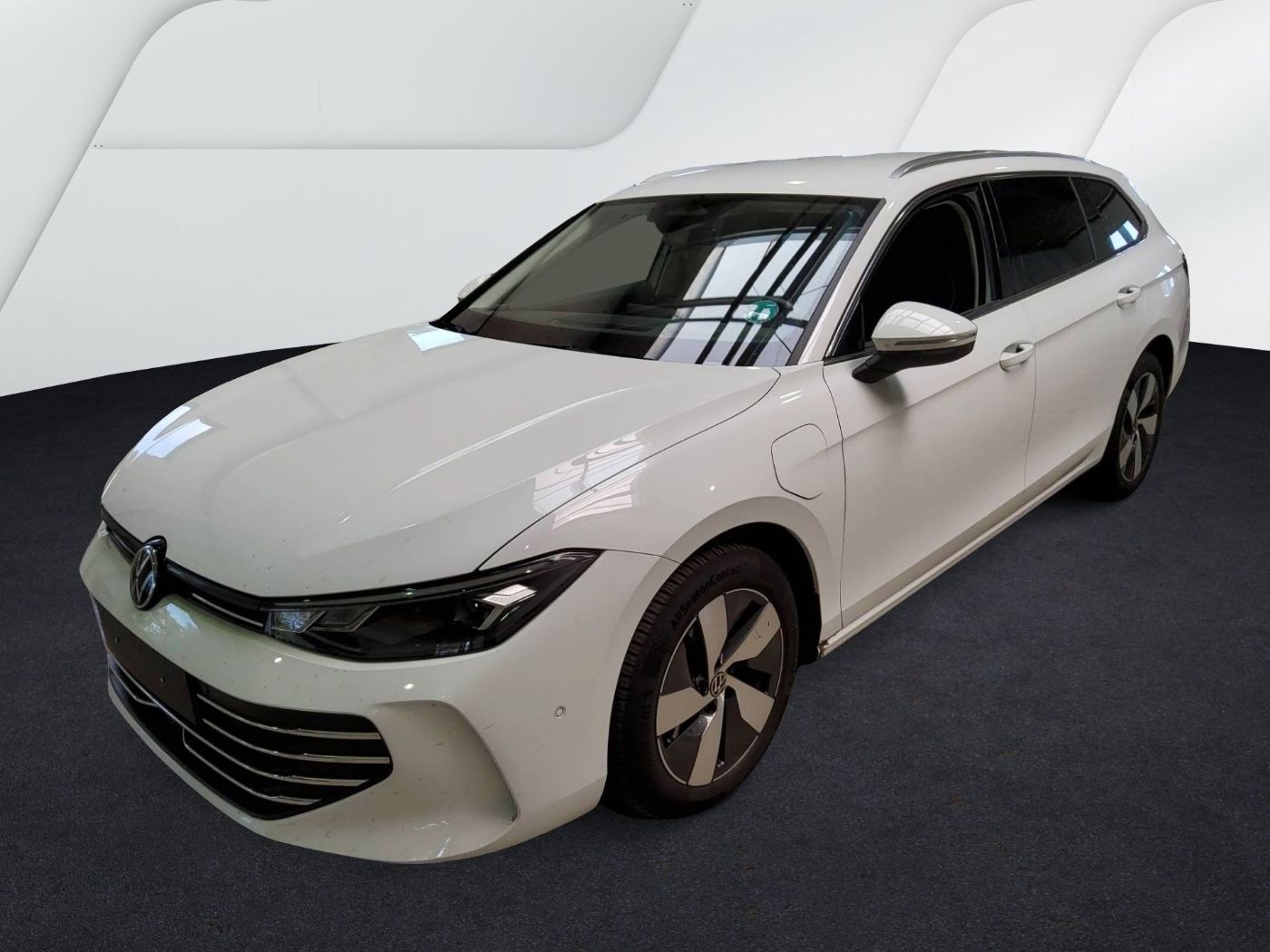 Volkswagen Passat Variant 1.5 TSI DSG eHybrid Business AHK foto 2