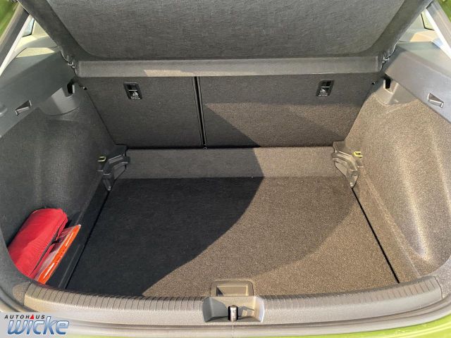 Taigo 1.0 TSI DSG Style NAVI KLIMA PANO LED PDC