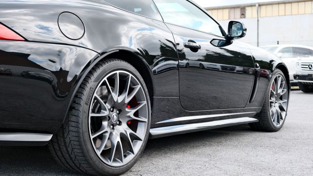 Fahrzeugabbildung Jaguar XKR Performance/Black+Speed Pack/Dt./Top