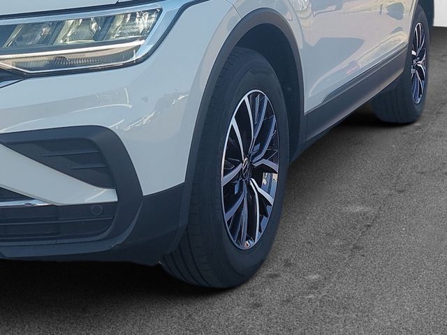 Tiguan 2.0 TDI Life *LED*NAVI*DAB+*SHZ*PDC*