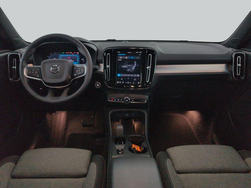 Volvo XC 40 B3 2WD Core +ANHÄNGERKUPPLUNG+LED+SHZ+PDC