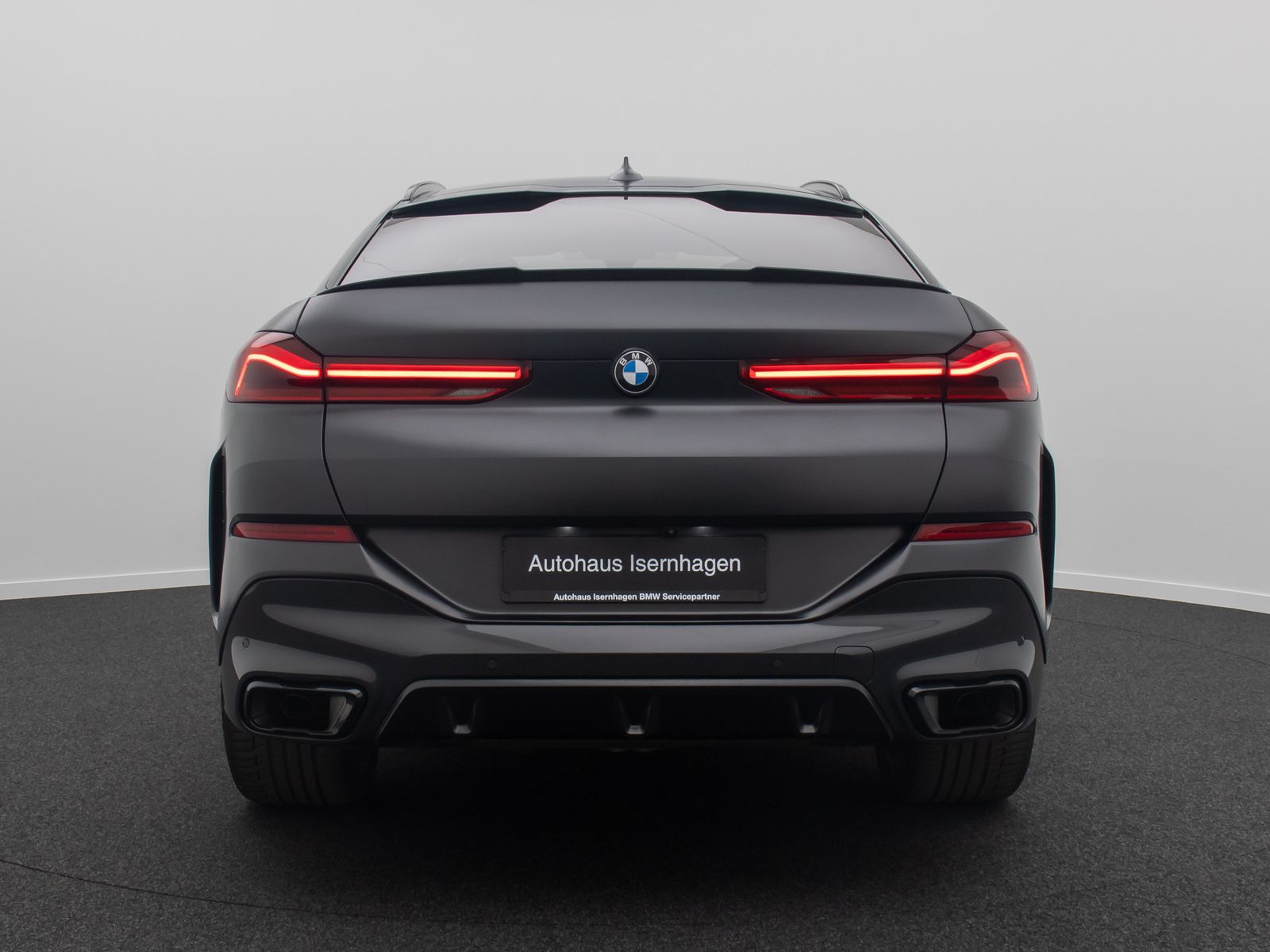 Fahrzeugabbildung BMW X6 xD40d M Sport Laser DAB Kamera HUD AHK 21Zoll