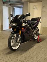 Suzuki RGV 250 VJ22B - SUZUKI RGV