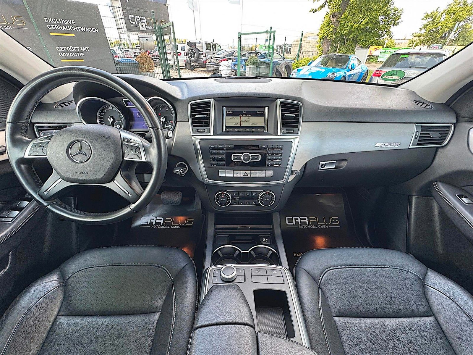 Fahrzeugabbildung Mercedes-Benz ML 400 AMG Sport-Paket 4Matic *Bi-Xenon*LED*