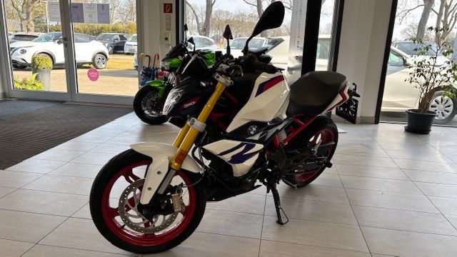 Fahrzeugabbildung BMW G310 R StylePassion/LED