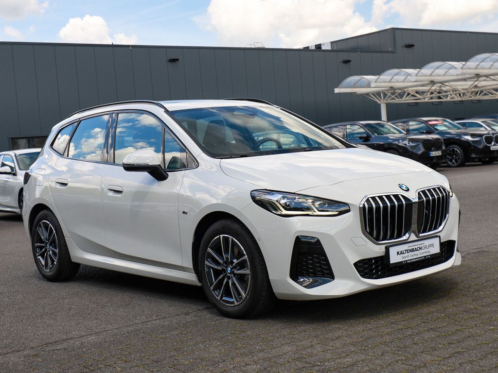 BMW 218 Active Tourer — fotografia 3