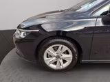 Volkswagen Golf 8 Variant Life 1.5 eTSI DSG Navi ACC LED - Volkswagen Gebrauchtwagen in Chemnitz