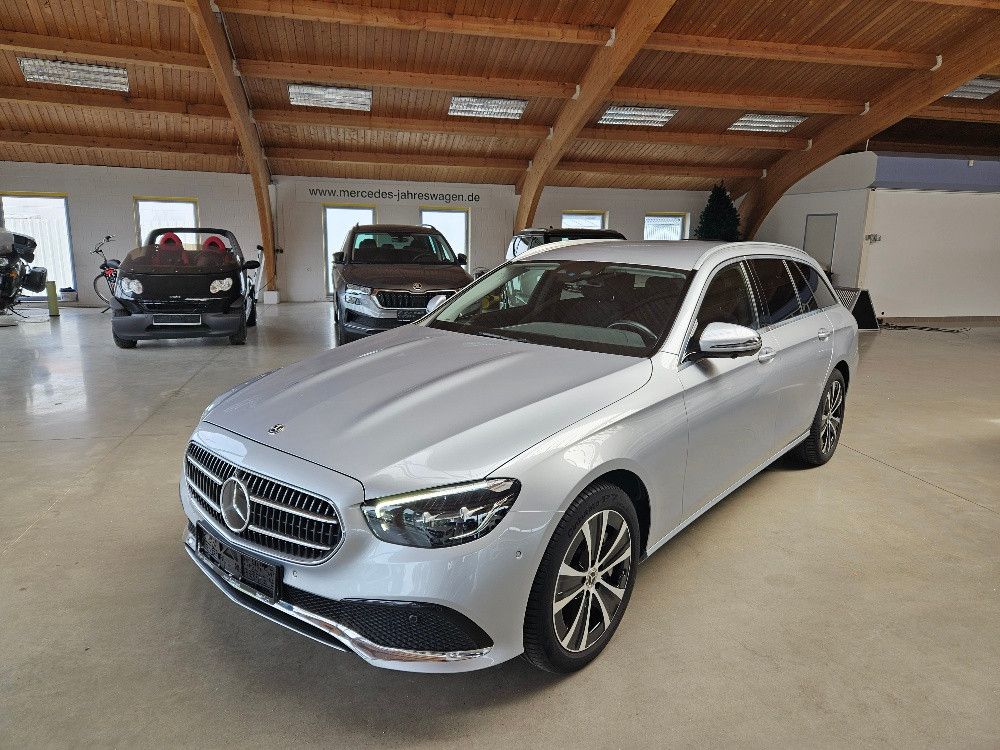 Mercedes-Benz E 300de T Avantgarde ACC+AHK+360°+RFK+Totw+Spur